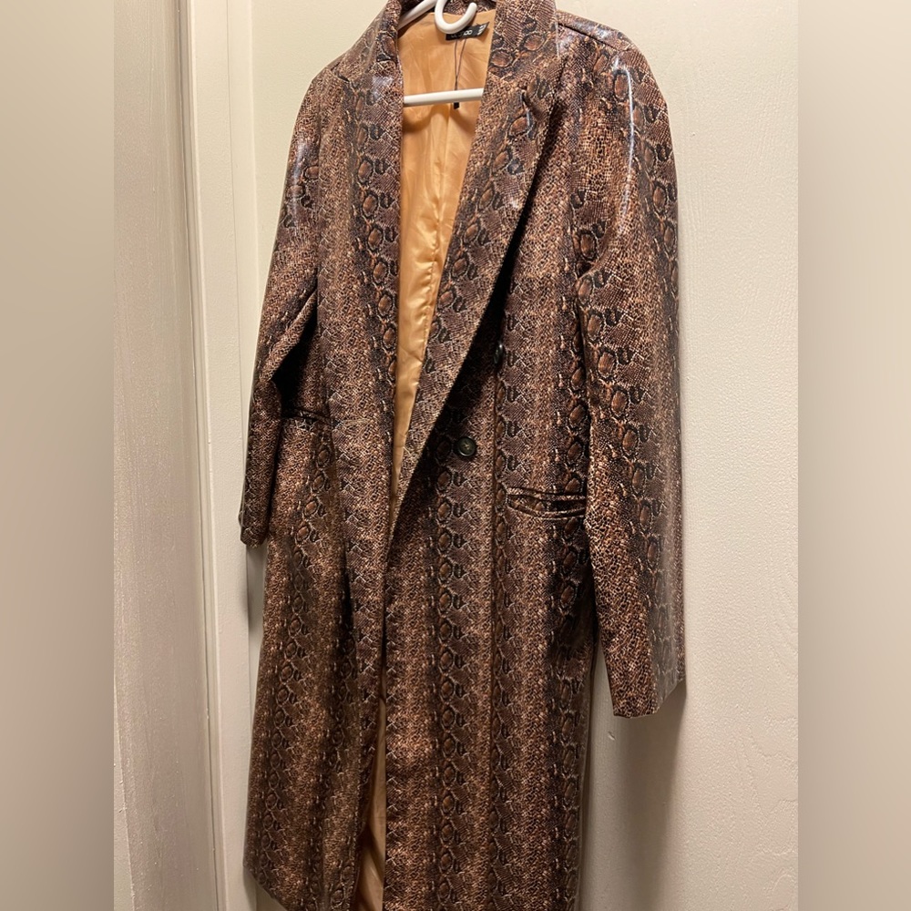 Boohoo faux snake skin light weight jacket